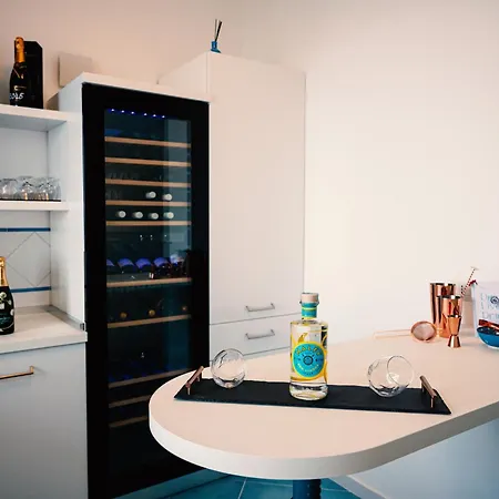 Eris Private Sea Access Pool E Villa *