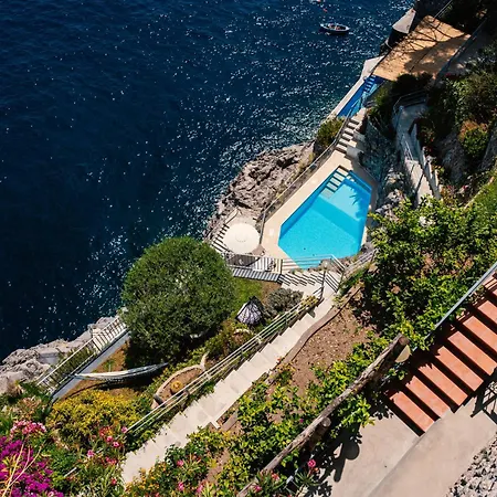 Eris Private Sea Access Pool E Villa *