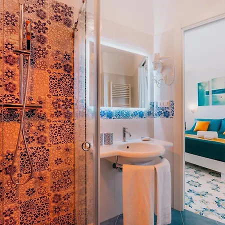 Eris Private Sea Access Pool E *