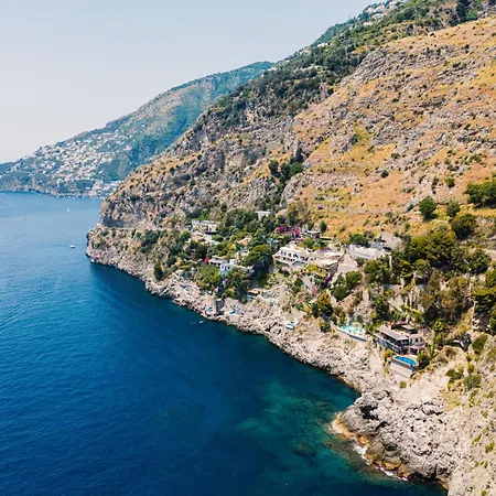 Eris Private Sea Access Pool E *