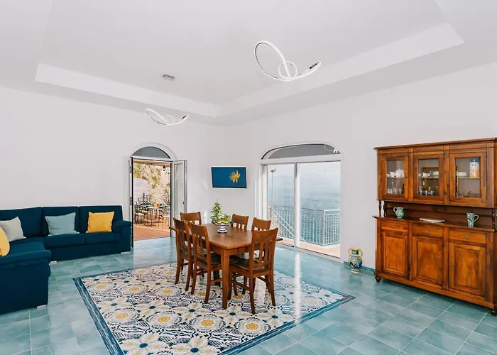 Eris Private Sea Access Pool E * Conca dei Marini