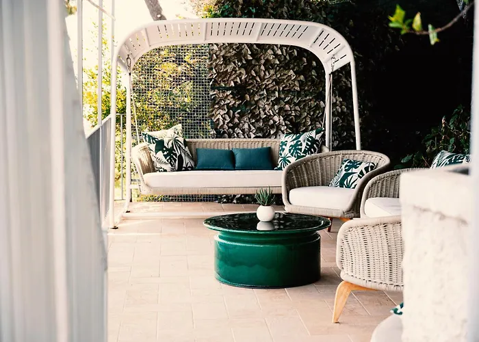 Eris Private Sea Access Pool E Villa *