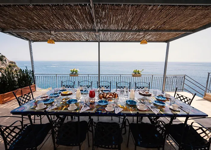 Eris Private Sea Access Pool E * Conca dei Marini